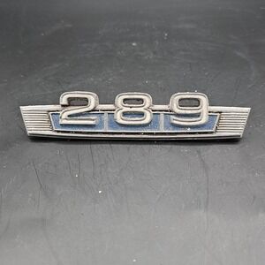 Vintage 1967-1968 Ford Fairlane Bronco 289 Fender Emblem C70B-16237-A Blue